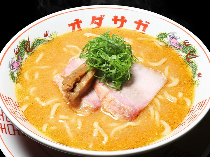 オダサガ味噌 赤味噌らーめん