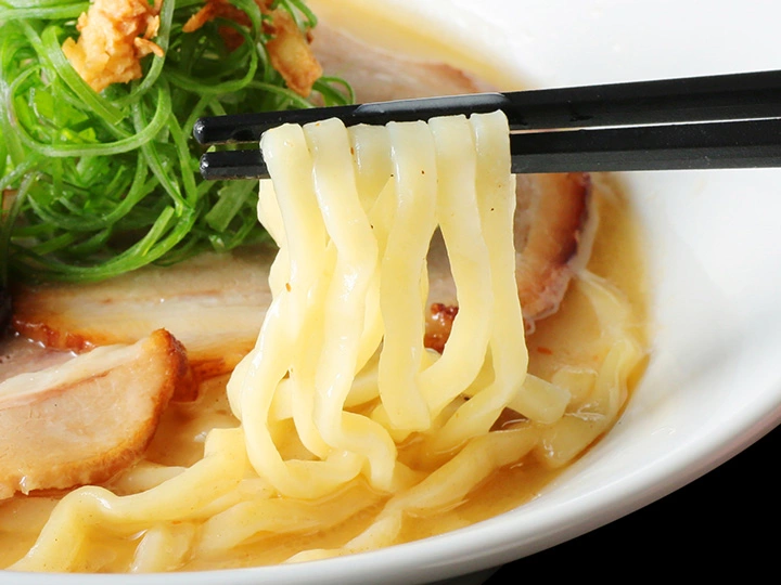 すごい煮干ラーメン凪　新宿ゴールデン街店本館 豚骨煮干ソバ