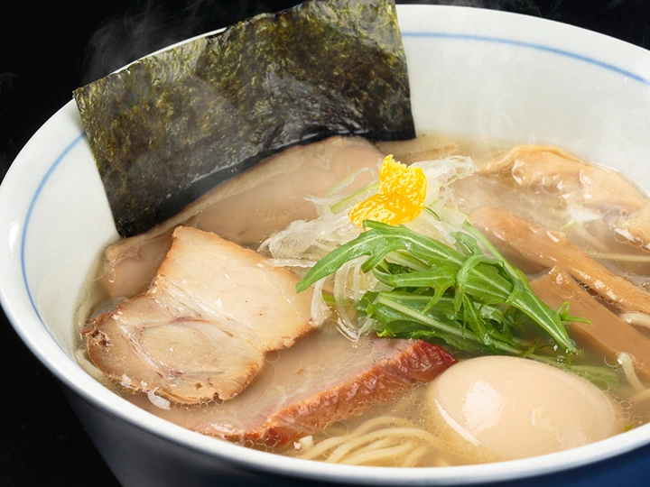 麺処びぎ屋 ゆず香る白醤油らーめん