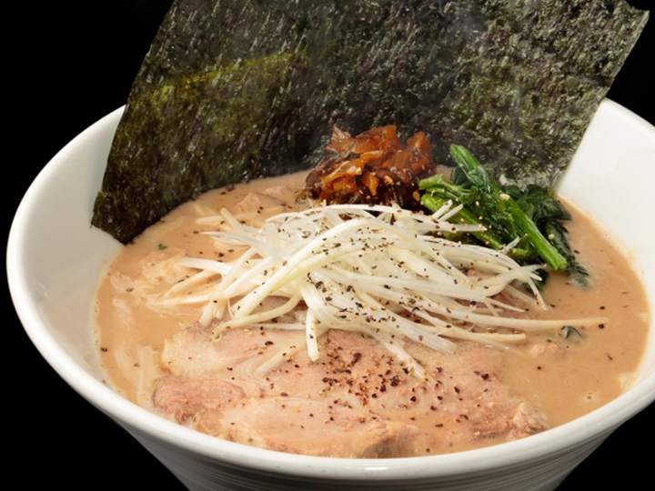 八ノ家 豚だくカプチーノそば