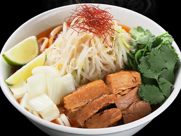 MEN YARD FIGHT トムヤムラーメン