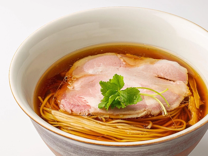 Japanese Ramen Noodle Lab Q 比内地鶏と新得地鶏の醤油らぁ麺