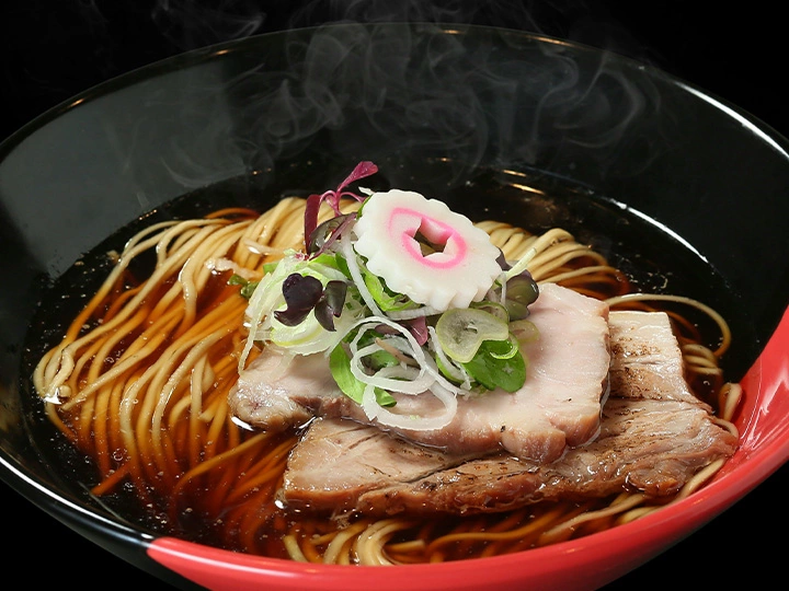 八咫烏 醤油ラーメン