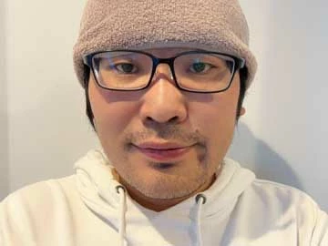 豚星。 店主 大塚 貴之 店主