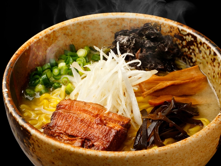 麺や琥張玖 KOHAKU 塩らーめん