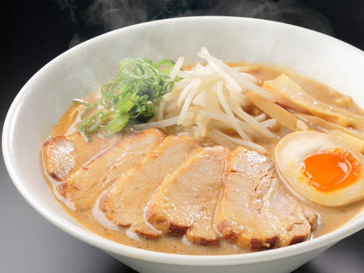 中華そば　西食 中華そば（ニンニク味噌背脂付）
