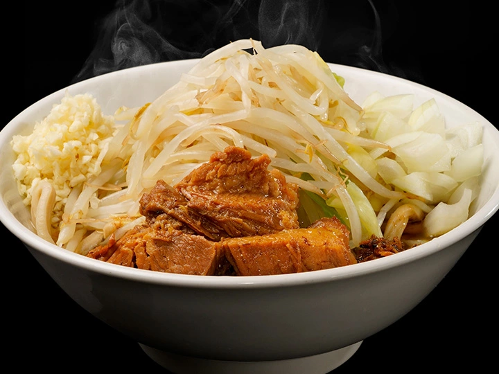 MEN YARD FIGHT とんこつ煮干ラーメン
