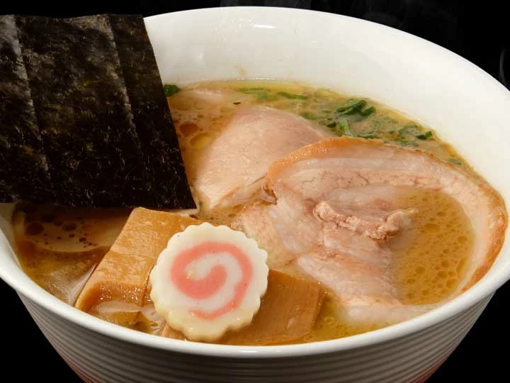 中華蕎麦とみ田×飯田商店 中華そば〜心の層〜