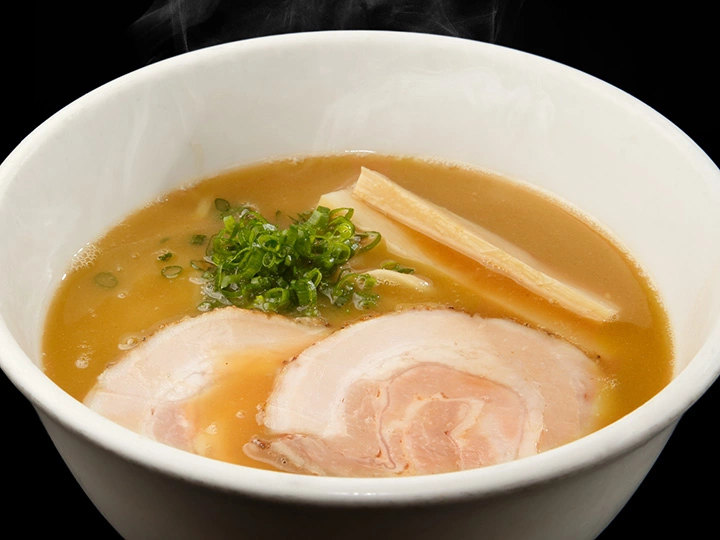 ラーメン家みつ葉 豚CHIKIしょうゆラーメン