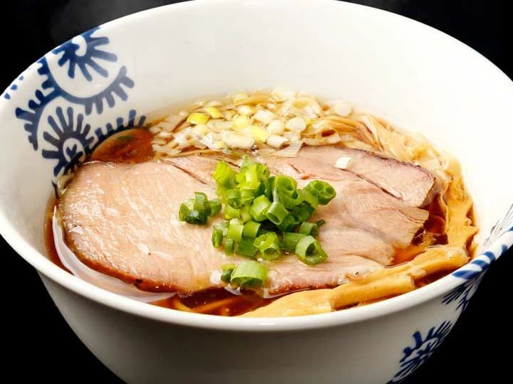特級鶏蕎麦 龍介 醤油そば