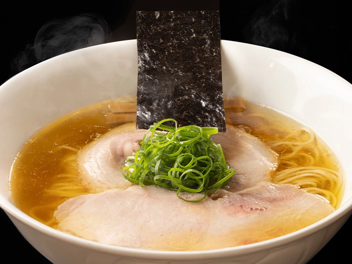飯田商店 友情しょうゆらぁ麺4
