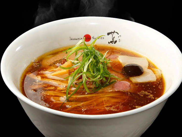 Japanese Soba Noodles 蔦 醤油ラーメン