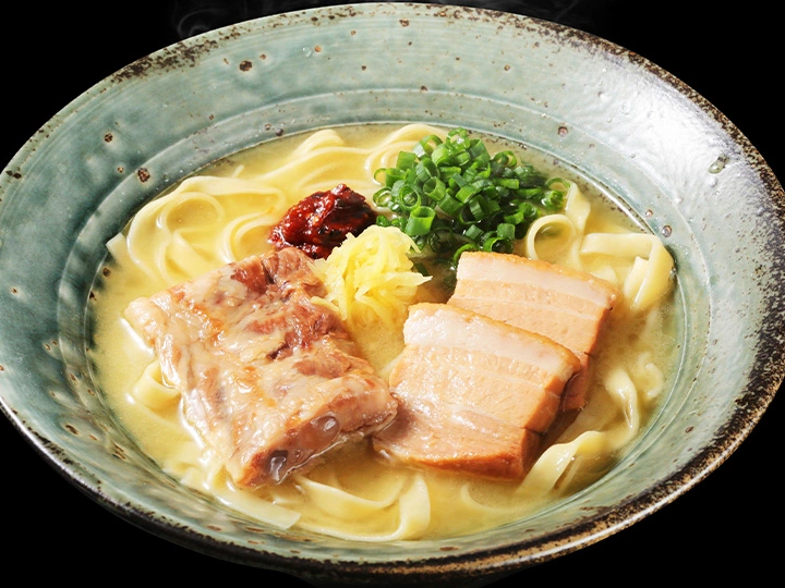 沖縄そば くいな くいな特製そば