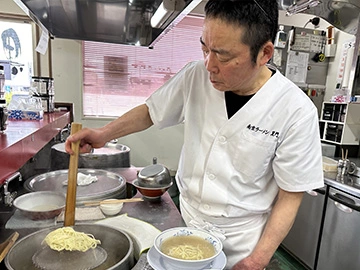 南京ラーメン黒門 店主 川内　久門