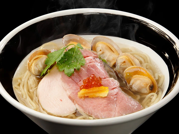 麺処しろくろ 浅蜊とムール貝の汐そば