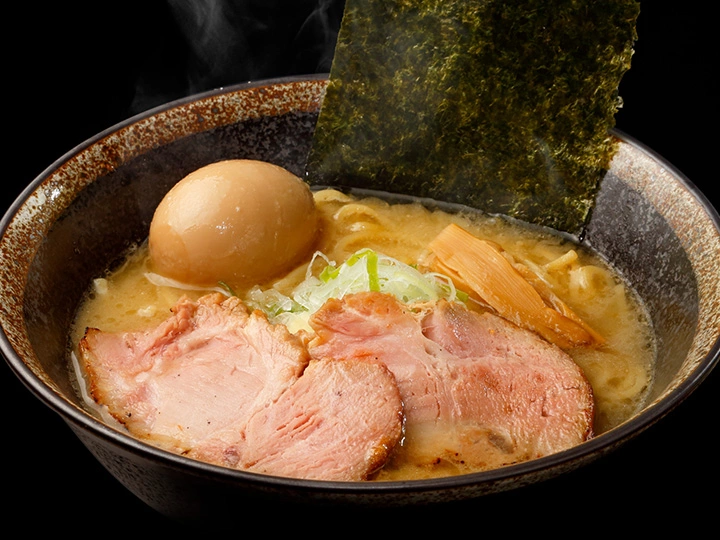 麺乃Hou〜鳳翔〜Sho 濃厚豚白湯醤油麺