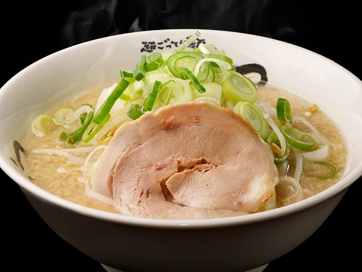 超ごってり麺 ごっつ ごってりしょうゆラーメン（特別ver）